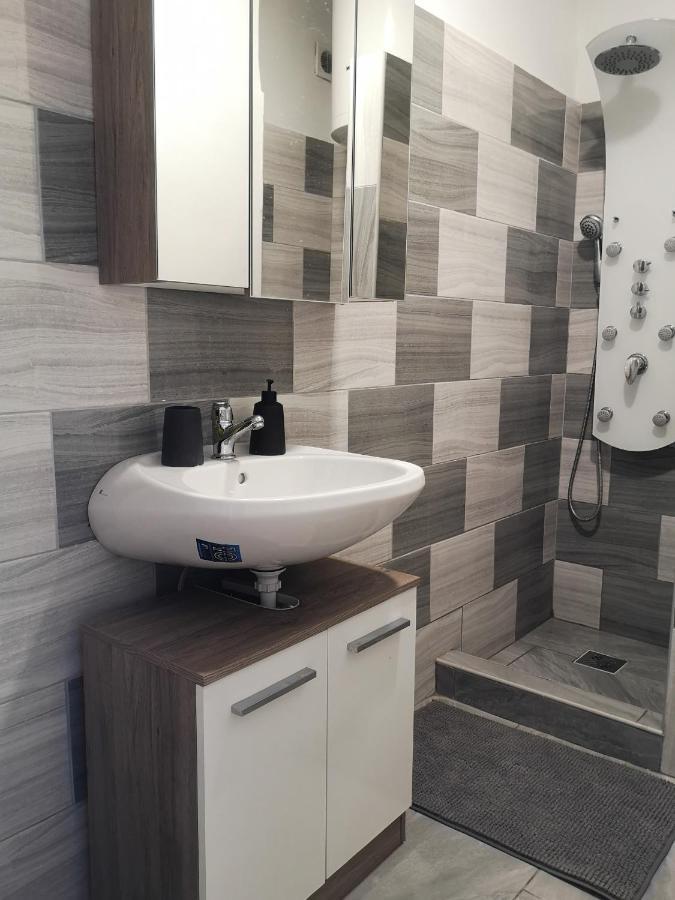 Dorka apartman Vonyarcvashegy Bagian luar foto